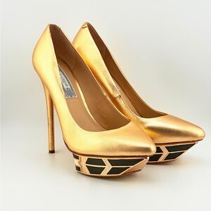 Pre-Loved Ivy Kirzhner Metallic Gold Platform Pyramid Heels 8M